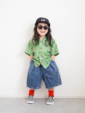 「GAP（ギャップ）のアイテム」を使った、しなつさん（キッズ・90cm）の春コーディネート