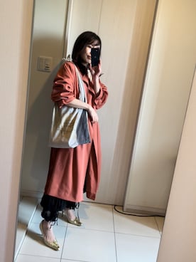 「AMERI」｜「アイテム（トレンチコート）」を使った、emicoさん（レディース・156cm）の春コーディネート