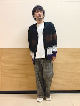 「アイテム（カーディガン/ボレロ、ブラウン系）」を使った、THE SHOP TK officialさん（メンズ・165cm）の秋コーディネート