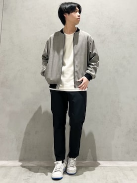 「シンプル・ベーシック」｜「アイテム（ブルゾン）」を使った、THE SHOP TK officialさん（メンズ・173cm）の冬コーディネート