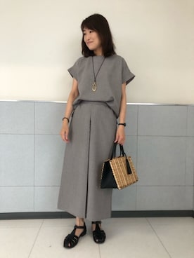「シンプル・ベーシック」｜「アイテム（セットアップ）」を使った、THE SHOP TK officialさん（レディース・163cm）の夏コーディネート