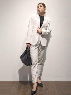 「シンプル・ベーシック」｜「アイテム（ノーカラージャケット）」を使った、THE SHOP TK officialさん（レディース・160cm）の冬コーディネート