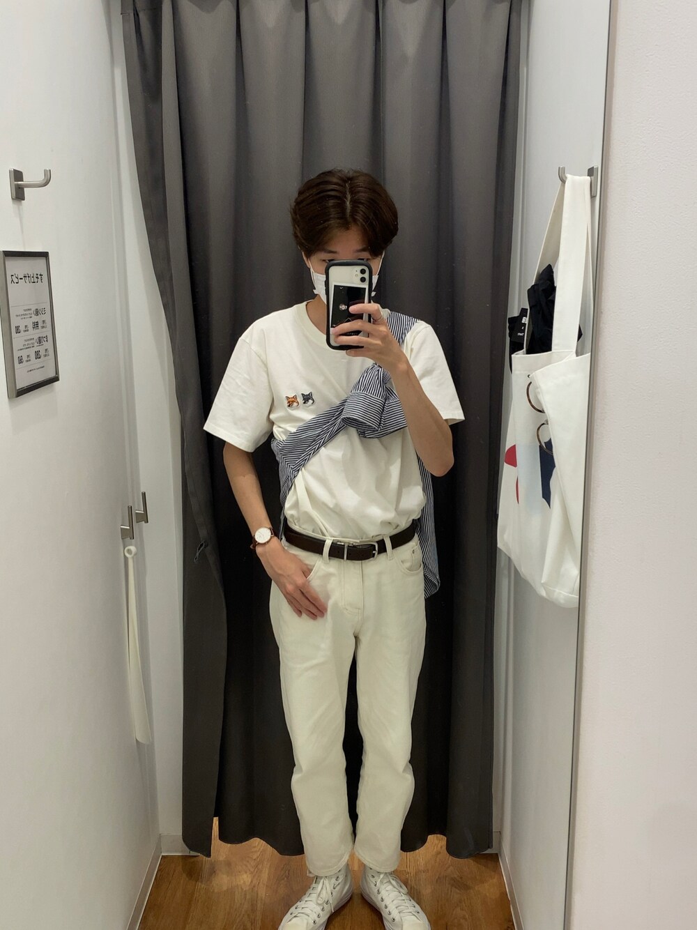 「たすき掛け」｜「90cityのアイテム（デニムパンツ、ホワイト系）」を使った、だ い きさん（メンズ・170cm）の夏コーディネートの1枚目の写真