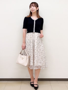 「index（インデックス）の花柄ドッキング衿付きワンピース【洗濯機OK】（One piece dress、ブラック系）」を使った、ゆりなさん（レディース）の夏コーディネート