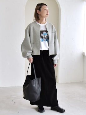 「SHIPS」｜「アイテム（スウェット）」を使った、清水さん（レディース・165cm）の秋コーディネート