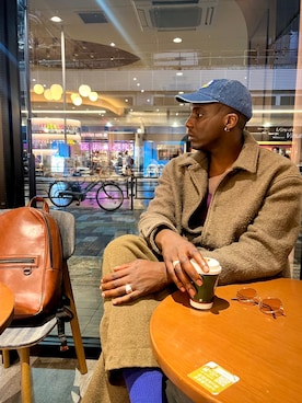 「アイテム（ハット、ブルー系）」を使った、momovibeさん（メンズ・188cm）の秋コーディネート