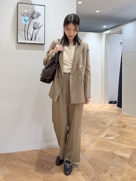 「NATURAL BEAUTY BASIC（ナチュラルビューティーベーシック）のアイテム（ショルダーバッグ）」を使った、mizukiさん（レディース・161cm）の秋コーディネート