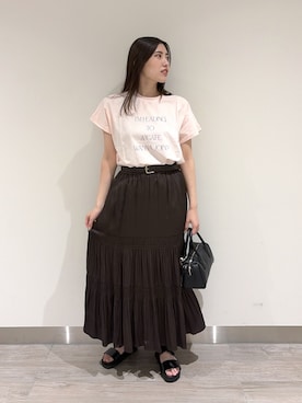 「NATURAL BEAUTY BASIC（ナチュラルビューティーベーシック）のロゴTシャツ（Tシャツ/カットソー、ピンク系）」を使った、mmmk513さん（レディース・164cm）の夏コーディネート