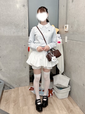 「miu miu（ミュウミュウ）のアイテム」を使った、🥛さん（レディース・162cm）の秋コーディネート