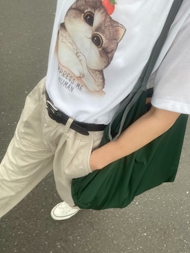 「REAL HARNESSのアイテム（ベルト、ブラック系）」を使った、花沢アリスさん（レディース・164cm）の秋コーディネート