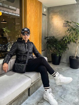 「アイテム（ジャケット/アウター）」を使った、sweetsbanchouさん（メンズ・175cm・60代）の冬コーディネート