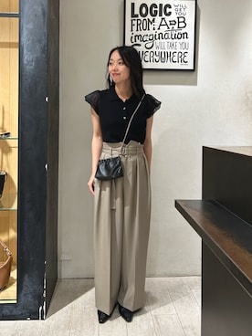 「CAPRICIEUX LE'MAGE（カプリシューレマージュ）の【母の日/Ghana×LE'MAGE限定色ブラウン】チェーンギャザーポーチバッグ（ショルダーバッグ、ブラック系）」を使った、mai24lemさん（レディース・153cm）の春コーディネート