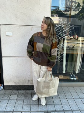 「アイテム（スリッポン、ホワイト系）」を使った、edo104さん（レディース・156cm）の秋コーディネート