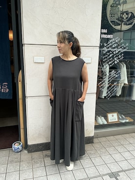 「Brocante（ブロカント）のアイテム（ワンピース/ドレス、グレー系）」を使った、edo104さん（レディース・156cm）の夏コーディネート