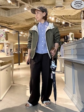 「アイテム（長傘、ブルー系）」を使った、chika※ LAURA ASHLEYさん（レディース・154cm）の夏コーディネート