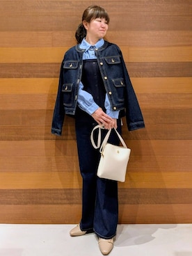 「index（インデックス）のミニマルノーカラーデニムジャケット【洗濯機OK】（デニムジャケット、ブルー系）」を使った、momoさん（レディース・160cm）の春コーディネート