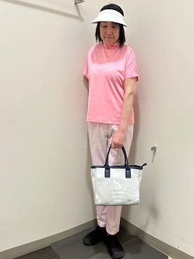 「adabat（アダバット）のUVカット/吸水速乾 クールコアモックネックT（Tシャツ/カットソー、ピンク系）」を使った、CNさん（レディース・154cm）の春コーディネート