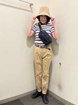 「adabat（アダバット）の【新レーベル ADABAT NAVY】吸水速乾/接触冷感 マルチボーダーモックネックT（Tシャツ/カットソー、ホワイト系）」を使った、CNさん（レディース・154cm）の春コーディネート
