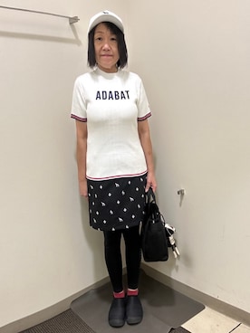 「adabat（アダバット）の【ADABAT NAVY】フロントロゴワイドリブモックニット（ニット/セーター、ホワイト系）」を使った、CNさん（レディース・154cm）の秋コーディネート