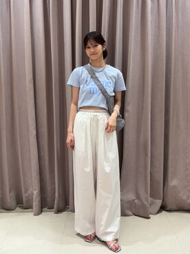 「mystic（ミスティック）のストラップフラットサンダル（サンダル、シルバー系）」を使った、ミクリさん（レディース・162cm）の夏コーディネート