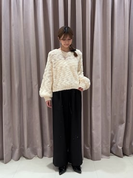 「アイテム（バレッタ/ヘアクリップ、ブラック系）」を使った、ミクリさん（レディース・162cm）の秋コーディネート