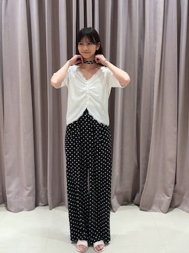 「mystic（ミスティック）のスクエアトゥヒールサンダル（サンダル、ホワイト系）」を使った、ミクリさん（レディース・162cm）の春コーディネート