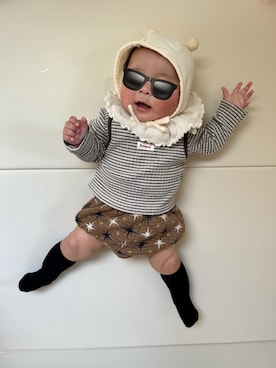 「&mignonのアイテム（Tシャツ/カットソー、ブルー系）」を使った、ひなぷさん（キッズ・70cm）の春コーディネート