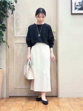 「アイテム（アクセサリー、パープル系）」を使った、なみさん（レディース・161cm）の春コーディネート