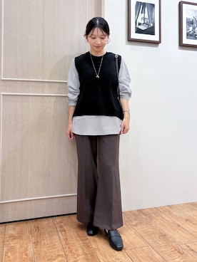 「SHOO・LA・RUE（シューラルー）の【S-LL】美脚見えが叶う センタープレスフレアパンツ（その他パンツ、ブラウン系）」を使った、なみさん（レディース・161cm）の秋コーディネート