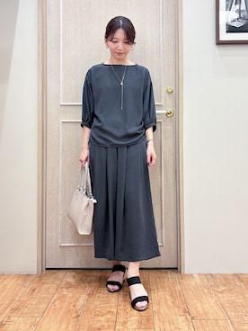 「SHOO・LA・RUE（シューラルー）の【軽量/2WAY】ふわっと軽いミニトートバッグ（トートバッグ、グレー系）」を使った、なみさん（レディース・161cm）の春コーディネート
