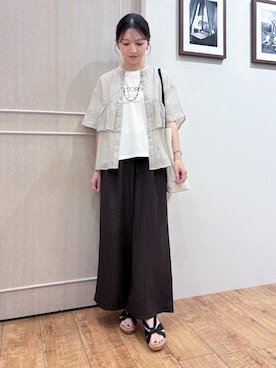 「SHOO・LA・RUE（シューラルー）のフロントフリル シアーワッシャーブラウス（シャツ/ブラウス、ベージュ系）」を使った、なみさん（レディース・161cm）の夏コーディネート