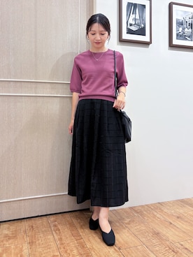 「SHOO・LA・RUE（シューラルー）の【ガンガン洗える/UV/毛玉になりにくい】二の腕見せない 5分袖ニット（ニット/セーター、パープル系）」を使った、なみさん（レディース・161cm）の秋コーディネート