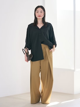 「plage（プラージュ）のR’IAM WOOSTED パンツ（その他パンツ、ベージュ系）」を使った、mizukaさん（レディース・162cm）の春コーディネート