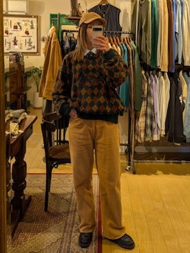 「VINTAGE（ヴィンテージ）のアイテム（その他パンツ）」を使った、Kikkaさん（レディース・168cm）の冬コーディネート