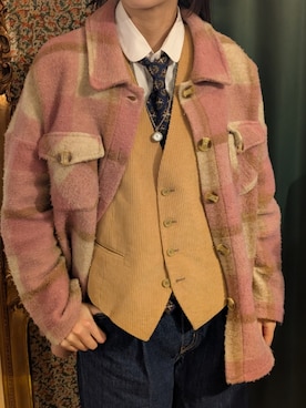 「VINTAGE（ヴィンテージ）のアイテム（シャツ/ブラウス、ピンク系）」を使った、Kikkaさん（レディース・168cm）の冬コーディネート