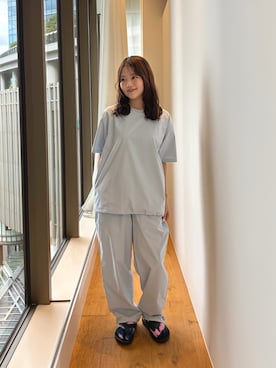 「OOFOS（ウーフォス）のOOFOS　OORIGINAL（サンダル）」を使った、eruさん（レディース・158cm）の夏コーディネート