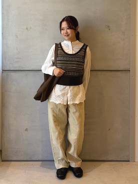 「URBAN RESEARCH（アーバンリサーチ）のフェアアイルニットベスト（ベスト、ブラウン系）」を使った、eruさん（レディース・158cm）の秋コーディネート