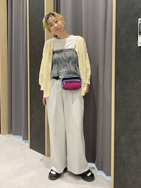 「アイテム（その他トップス、グレー系）」を使った、kimkim1204さん（レディース・165cm）の春コーディネート