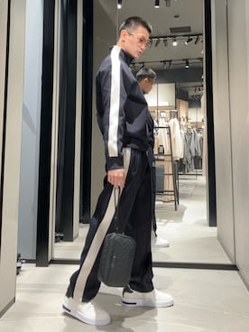 「アイテム（ポーチ）」を使った、ao.ota.axexさん（メンズ・171cm）の春コーディネート