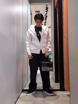 「ARMANI EXCHANGE（アルマーニエクスチェンジ）のアイテム（Tシャツ/カットソー）」を使った、AOさん（メンズ・170cm）の夏コーディネート
