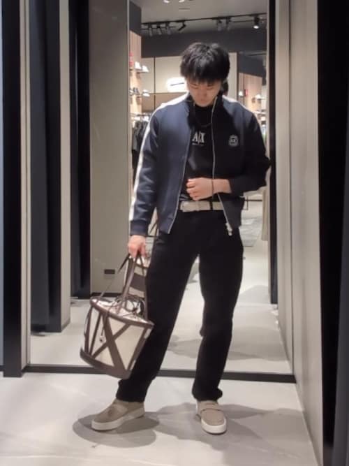 ARMANI EXCHANGEのトップスを使ったコーディネート(ZOZOTOWN Yahoo!店