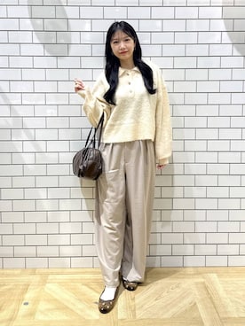 「LOWRYS FARM（ローリーズファーム）の【500mlペットボトル収納可】タックボストンＢＡＧ　1049023（ボストンバッグ、ブラウン系）」を使った、りいあ🥣さん（レディース）の秋コーディネート
