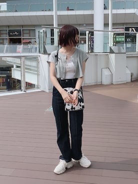 「epnok（エプノック）のアイテム」を使った、みぎみみさん（レディース・161cm）の春コーディネート