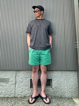 「ポケモンコラボバーガーのアイテム（その他、レッド系）」を使った、タケウチ☆ボンバイエさん（メンズ・173cm）の夏コーディネート