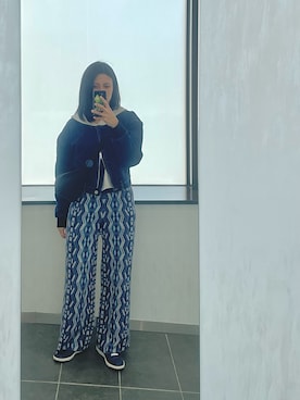 「アイテム（パーカー）」を使った、じあんさん（レディース・158cm）の秋コーディネート