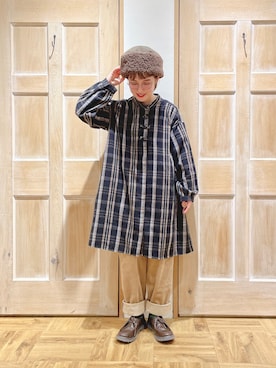 「コーデュロイパンツ」｜「アイテム（雑貨/ホビー）」を使った、はまなかさん（レディース・151cm）の冬コーディネート