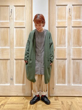 「コーデュロイパンツ」｜「アイテム（雑貨/ホビー）」を使った、はまなかさん（レディース・151cm）の秋コーディネート