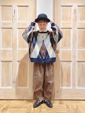 「コーデュロイパンツ」｜「アイテム（雑貨/ホビー）」を使った、はまなかさん（レディース・151cm）の秋コーディネート