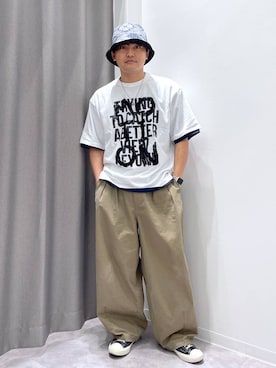 「LAKOLE（ラコレ）の[MENS]ステンレストップネックレス / 426661（ネックレス、その他）」を使った、むーやんさん（メンズ・169cm）の春コーディネート