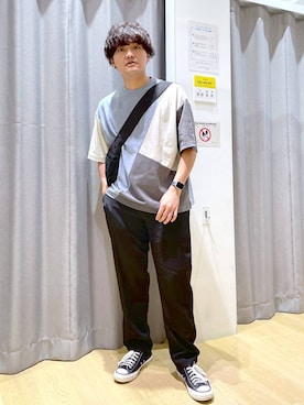 「テーパードパンツ」｜むーやんさん（メンズ・169cm・30代）の夏コーディネート